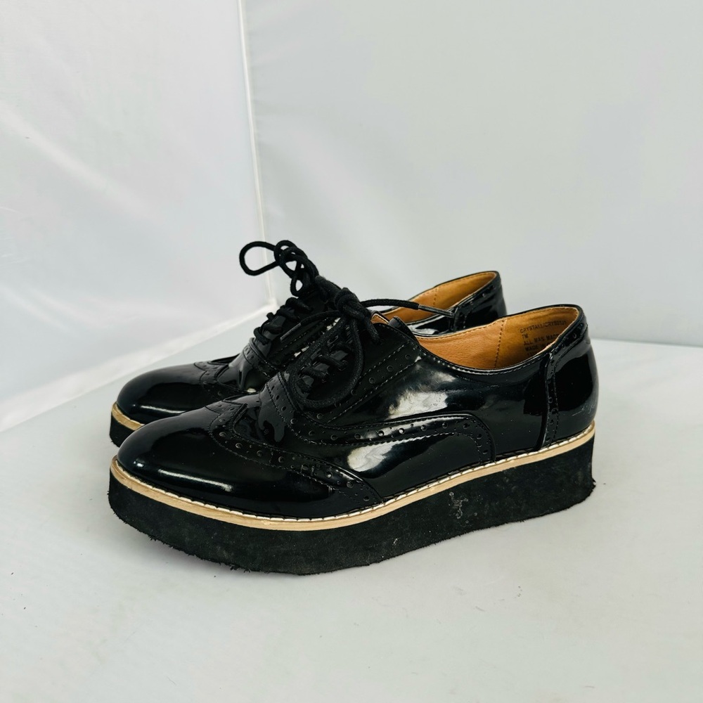 Madden Girl Black Patent Leather Women's Oxfords Size 7